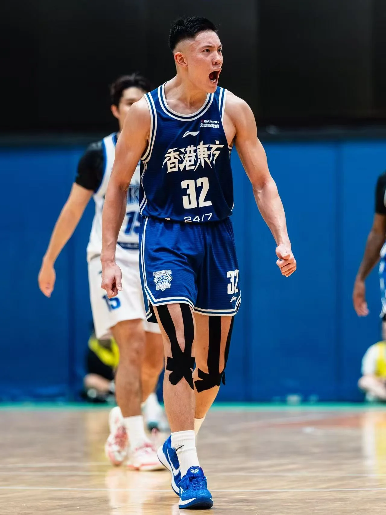 Eastern Basketball · On the court